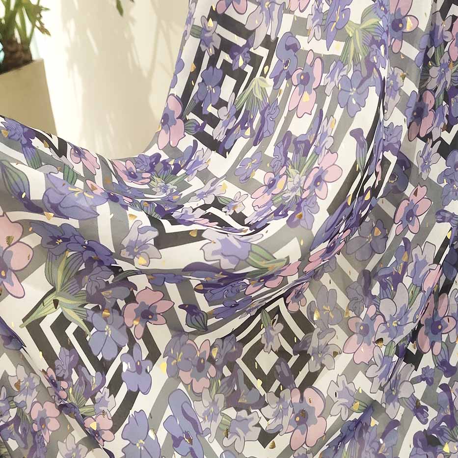 Fashion Polyester Woven Bronzing Digital Printed Chiffon Fabric