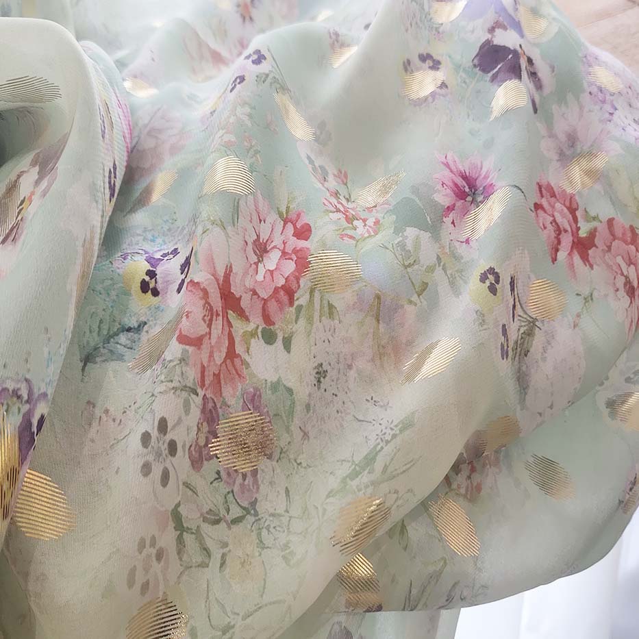 hot-sale-printed-bronzing-flower-fashion-design-chiffon-fabric